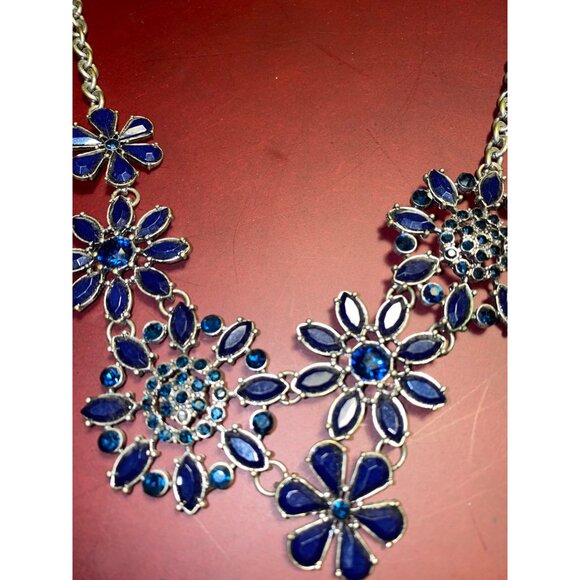 Bib Blue Floral Flowers Statement Necklace Art Deco Design Lobster  Adjustable - Picture 5 of 14